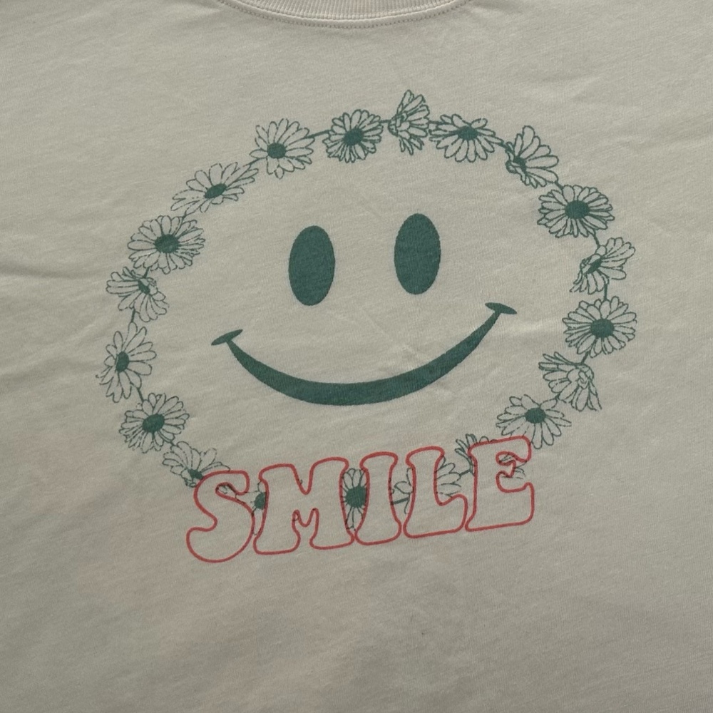 Shirt - Picture 2 of 3